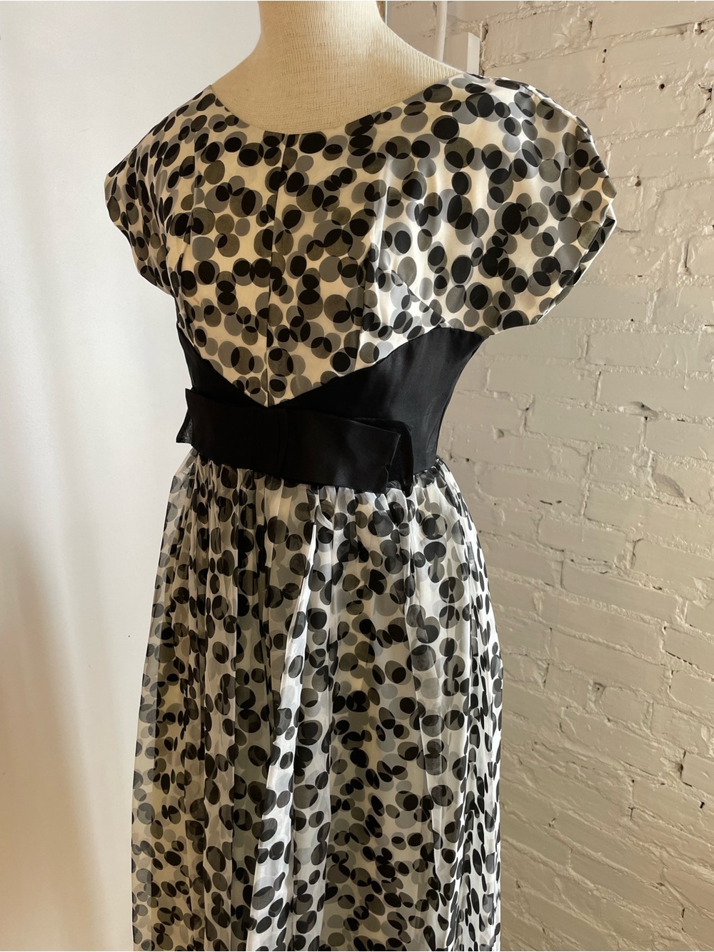 1960s Black and White Polka Dot Fit-and-Flare Dress - Picture 3 of 5